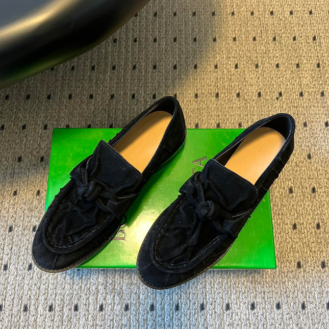BOTTEGA VENETA 26S LOAFERS IN BLACK SUEDE