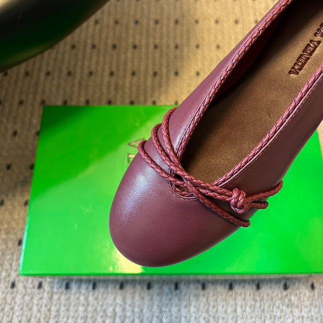 BOTTEGA VENETA 26S ESPADRILLE BALLET FLATS IN DARK RED LAMBSKIN