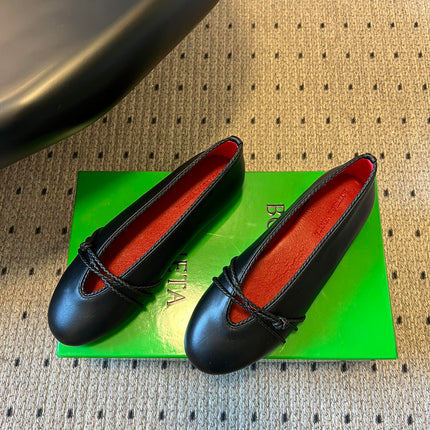 BOTTEGA VENETA 26S ESPADRILLE BALLET FLATS IN BLACK LAMBSKIN