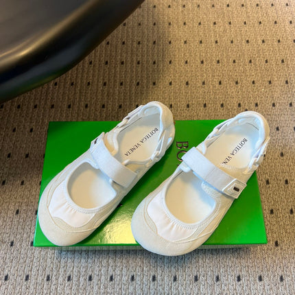 BOTTEGA VENETA 26S MARY JANE SNEAKER IN WHITE SUEDE AND FABRIC