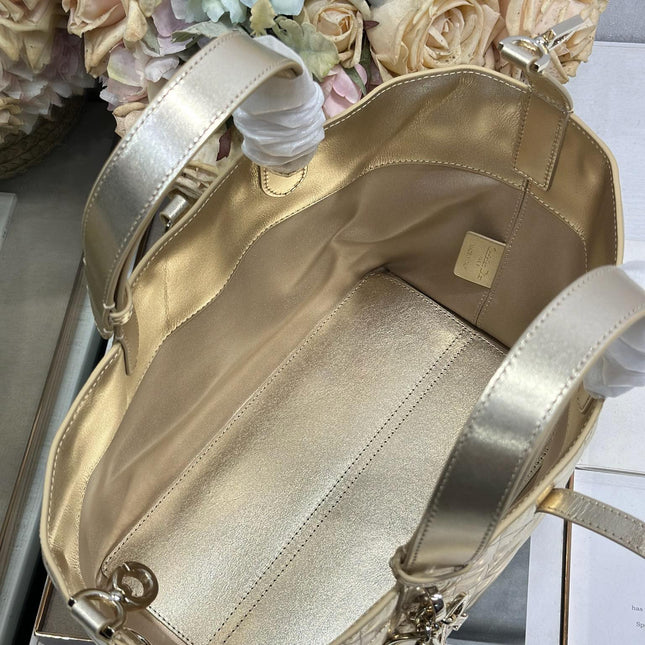 DIOR 26S TOUJOURS BAG 28 IN GOLD CALFSKIN