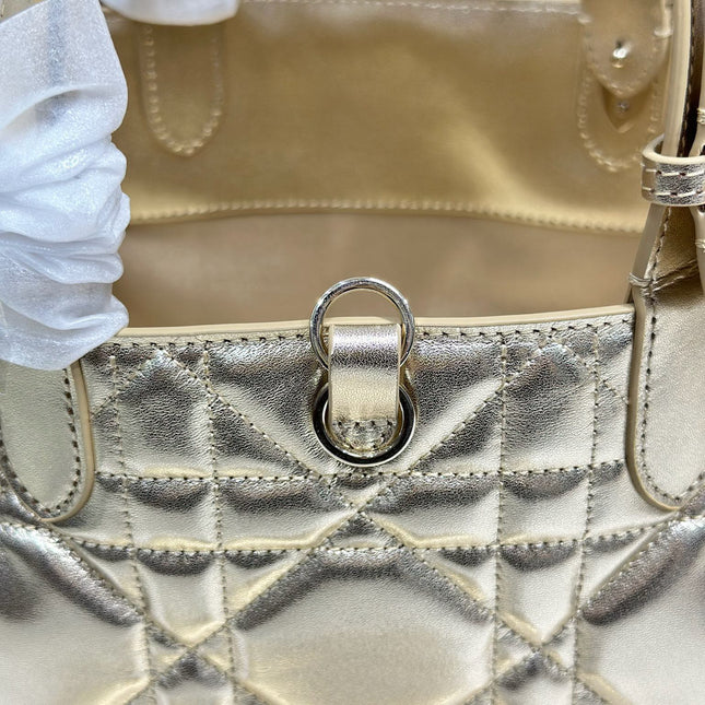 DIOR 26S TOUJOURS BAG 28 IN GOLD CALFSKIN