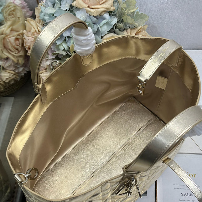 DIOR 26S TOUJOURS BAG 37 IN GOLD CALFSKIN