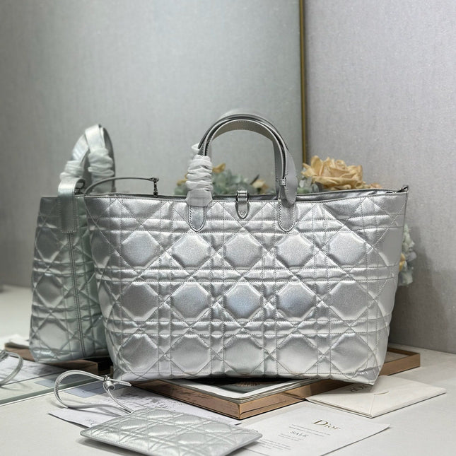 DIOR 26S TOUJOURS BAG 37 IN SILVER CALFSKIN