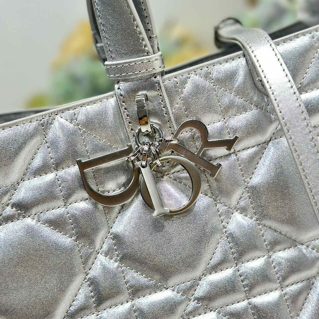 DIOR 26S TOUJOURS BAG 37 IN SILVER CALFSKIN