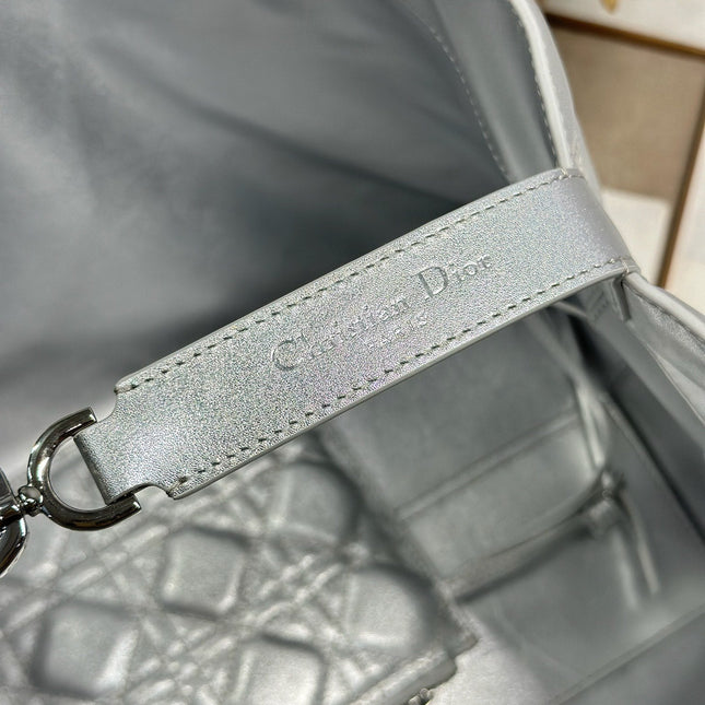 DIOR 26S TOUJOURS BAG 37 IN SILVER CALFSKIN
