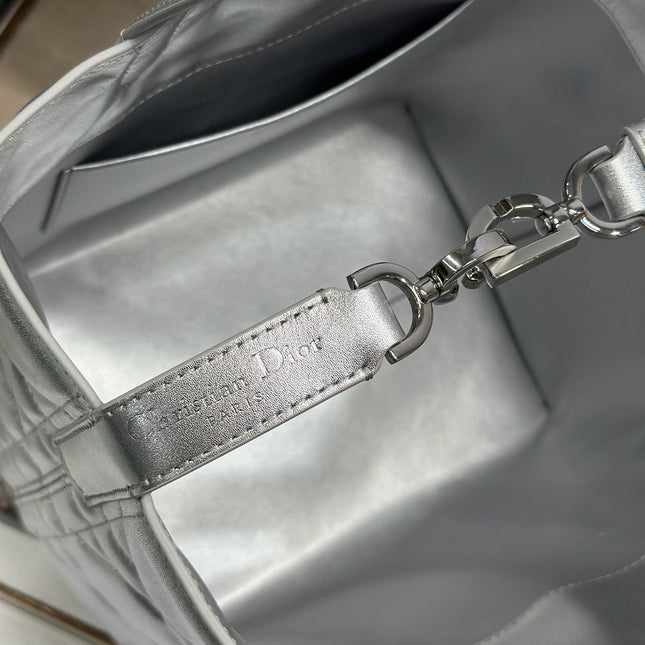 DIOR 26S TOUJOURS BAG 23 IN SILVER CALFSKIN
