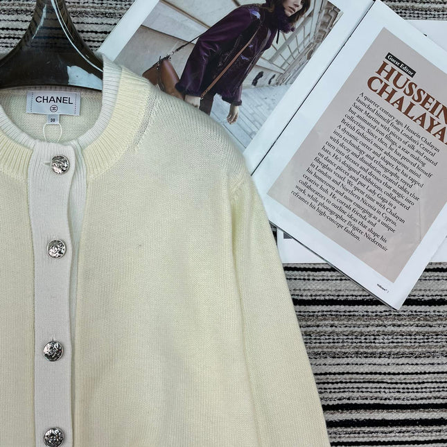 CHANEL 26S CARDIGAN 946