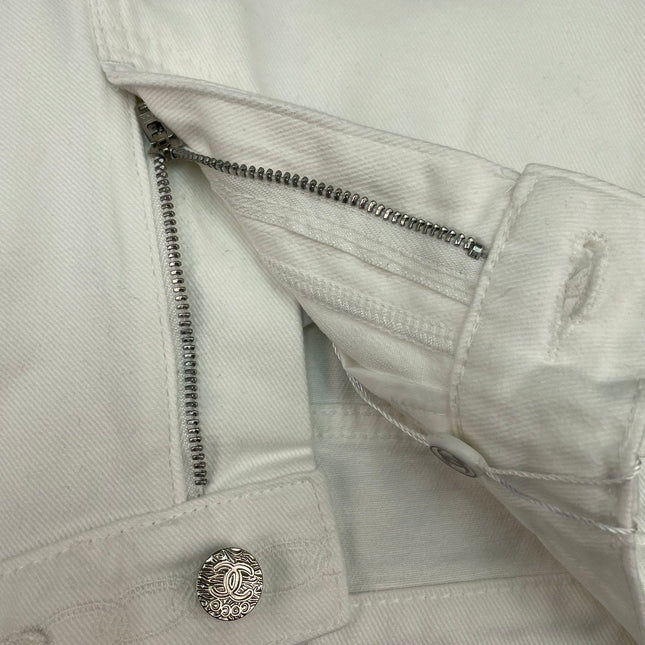 CHANEL 26S DENIM SHORTS 894