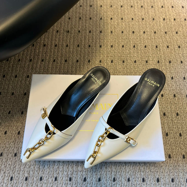 BALMAIN 26S GOLD CHAIN HIGH HEEL MULES 45 MM IN WHITE CALFSKIN