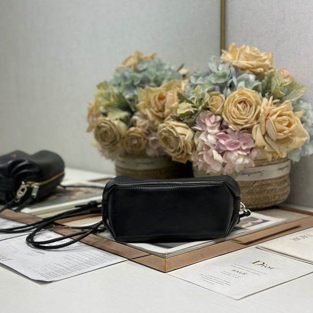DIOR 26S BOW POUCH BAG 20 IN BLACK LAMBSKIN
