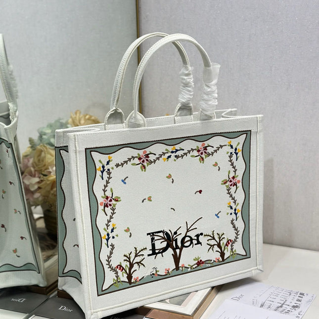 DIOR 26S BOOK TOTE BAG 42 IN WHITE BAYADERE FABRIC D-STRIPES EMBROIDERY