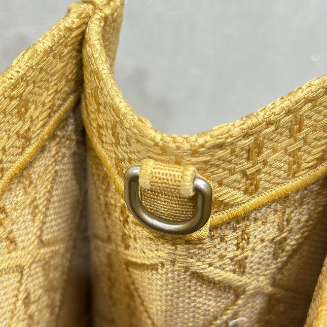 DIOR 26S BOOK TOTE BAG 42 IN BEIGE BAYADERE FABRIC D-STRIPES EMBROIDERY