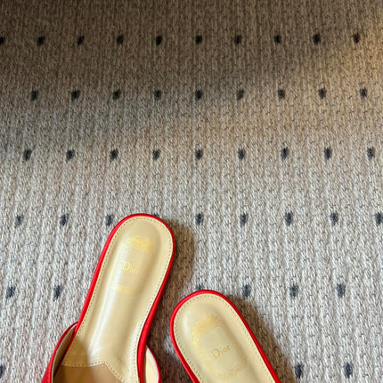 DIOR 26S OBLIQUE BOW MULE IN RED SATIN