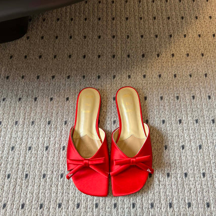 DIOR 26S OBLIQUE BOW MULE IN RED SATIN