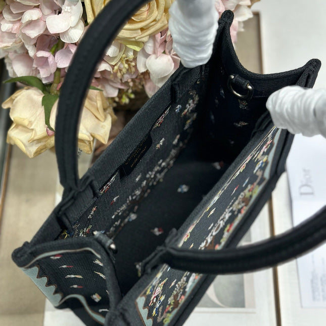 DIOR 26S BOOK TOTE BAG 26 IN BLACK PATTERNED BAYADERE FABRIC