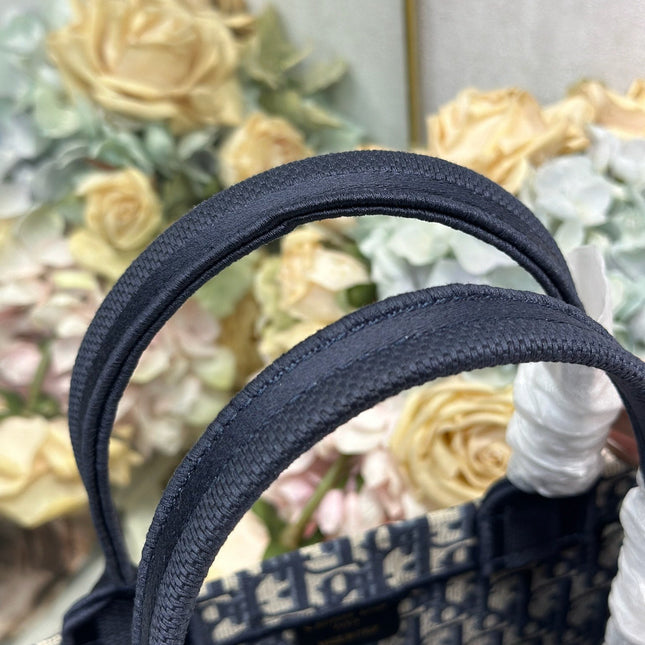 DIOR 26S BOOK TOTE BAG 36 IN NAVY BLUE AND BEIGE OBLIQUE FABRIC