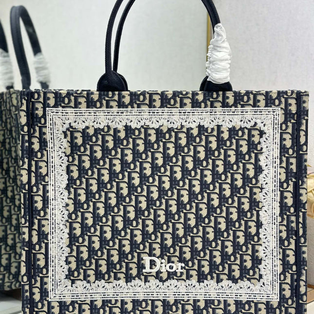 DIOR 26S BOOK TOTE BAG 42 IN NAVY BLUE AND BEIGE OBLIQUE FABRIC