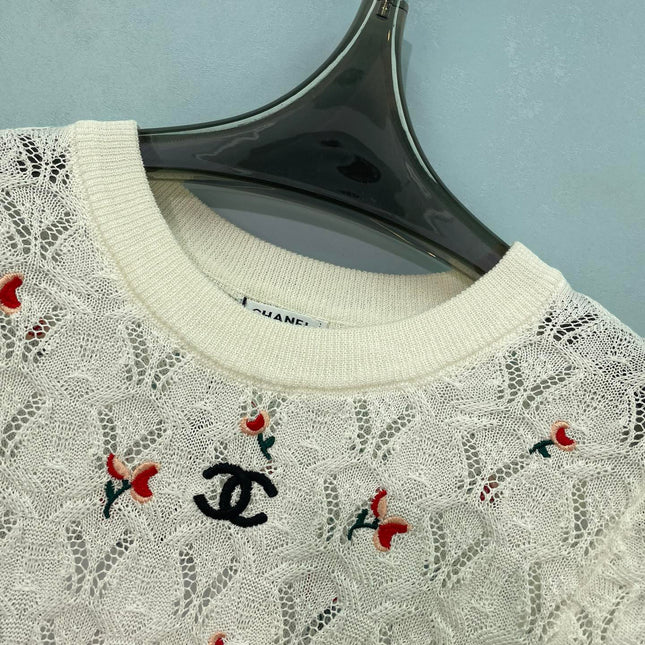 CHANEL 26S CHERRY KNIT TOP 1289