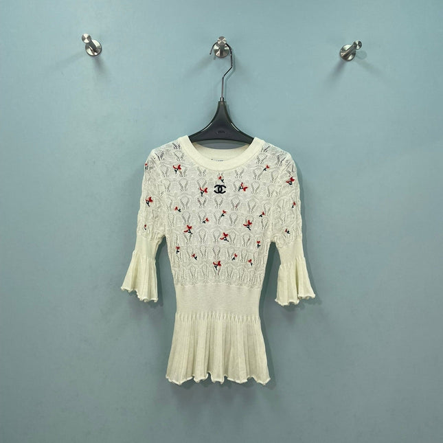 CHANEL 26S CHERRY KNIT TOP 1289