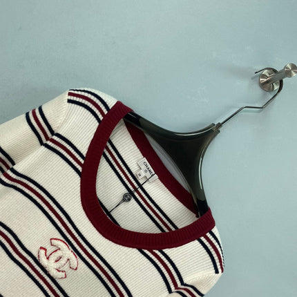 CHANEL 26S LONG SLEEVE STRIPED KNIT SWEATER 1571