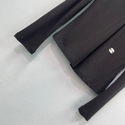 CHANEL 26S V-NECK LONG SLEEVE TOP 1530