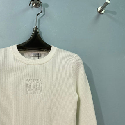 CHANEL 26S LONG-SLEEVE KNIT TOP 1705
