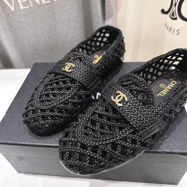 CHANEL 26S BRAIDED MULE IN BLACK WOVEN LEATHER