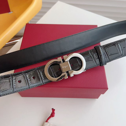 SALVATORE FERRAGAMO 26S GANCINI BELT IN BLACK EMBOSSED LEATHER