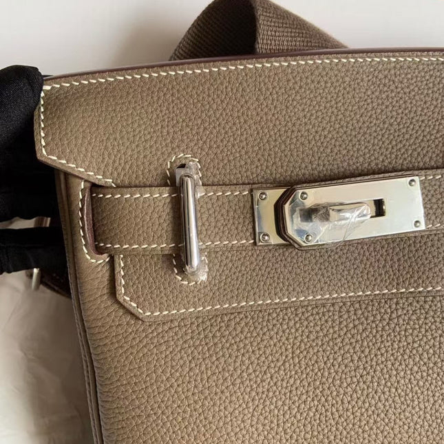 HAC À DOS PM BACKPACK IN BROWN TOGO CALFSKIN