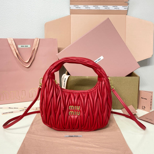 SMALL HOBO BAG 20 IN RED CALFSKIN