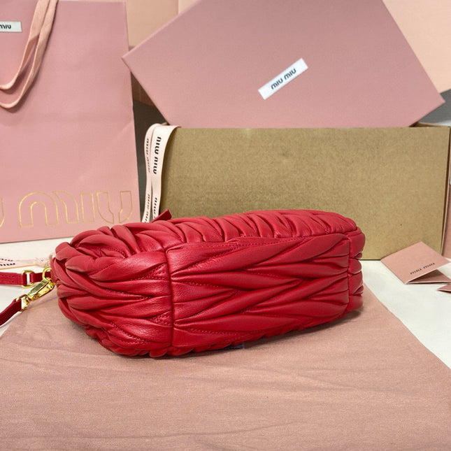 SMALL HOBO BAG 20 IN RED CALFSKIN