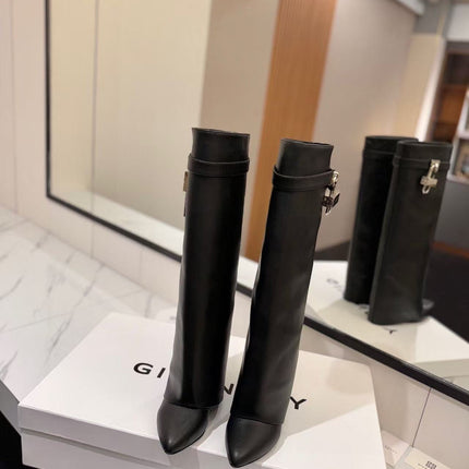 SHARK LOCK BOOTS IN BLACK CALFSKIN SHW