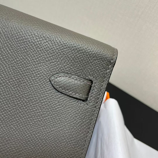 KELLY CLASSIQUE TO GO WALLET EPSOM 20 IN GREY WITH GOLD HARDWARE