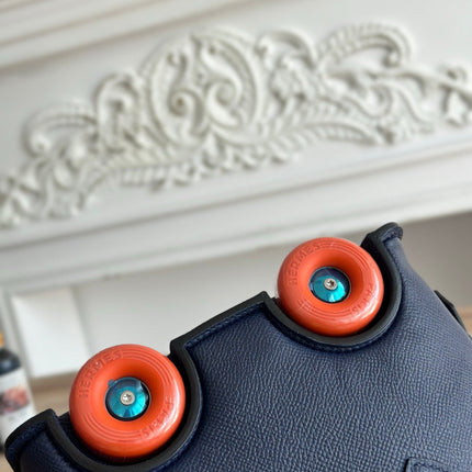 MINI BODIE ON WHEELS 20 IN DARK BLUE EPSOM LEATHER