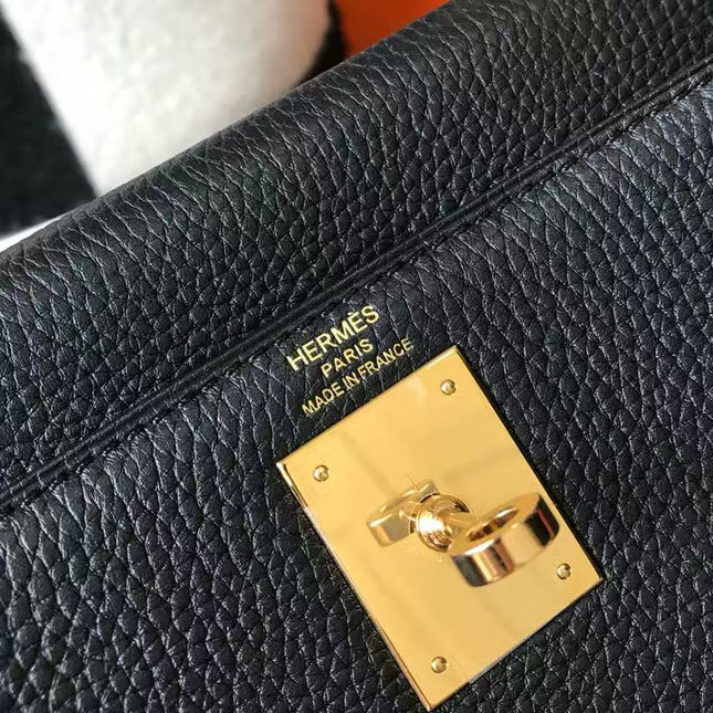HM KELLY BAG 28 IN BLACK TOGO LEATHER GOLD HARDWARE