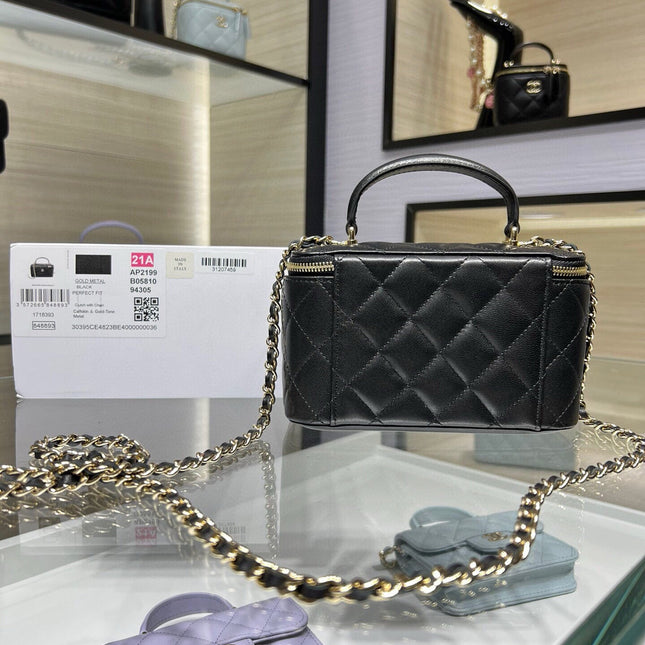 VANITY 17 TOP HANDLE IN BLACK QUILTED LAMBSKIN GOLD HARDWARE
