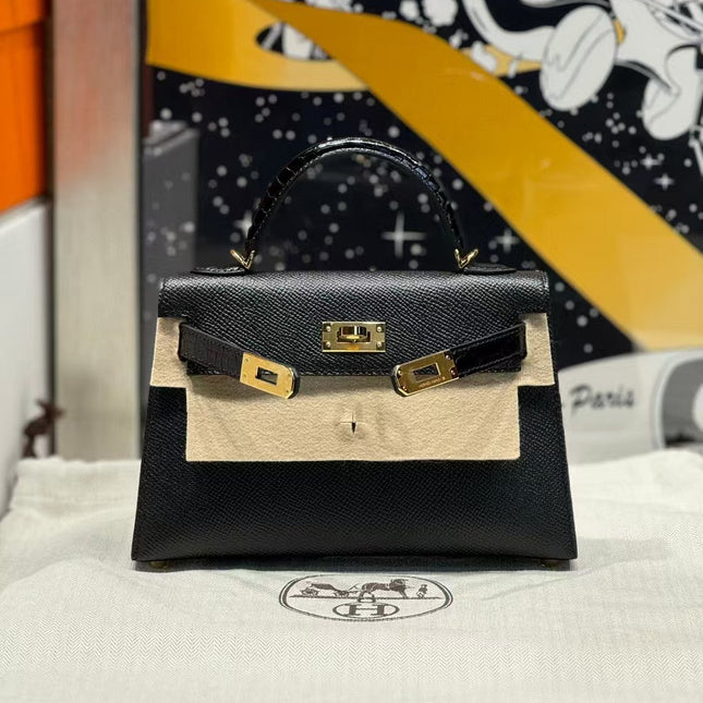 HM KELLY MINI 19 BLACK TOGO LETHER GOLD HARDWARE
