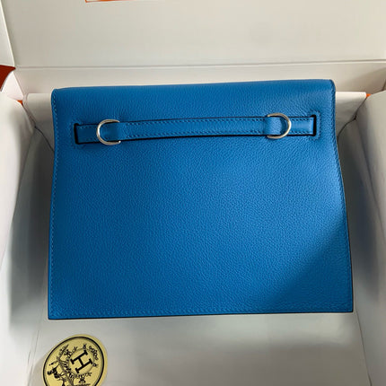 KELLY DANSE 22 EVERCOLOR BLUE IN CALFSKIN GOLD HARDWARE