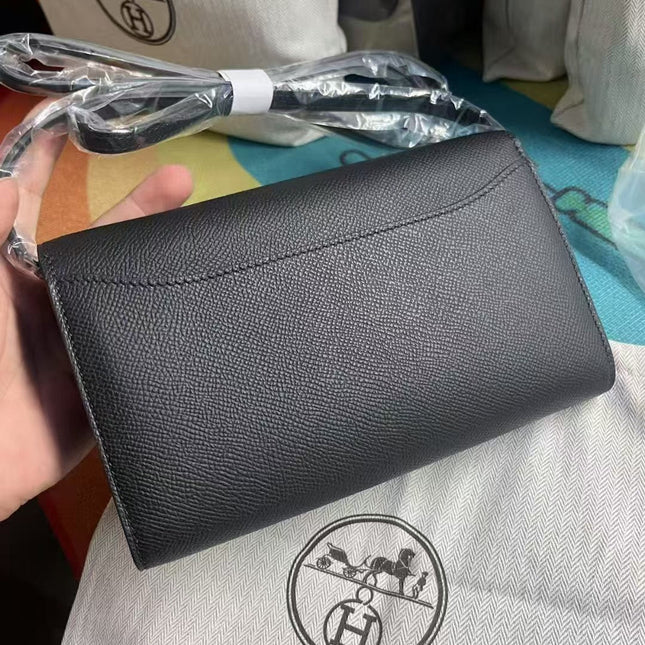 CONSTANCE SHOULDER BAG  IN BLACK CALFSKIN