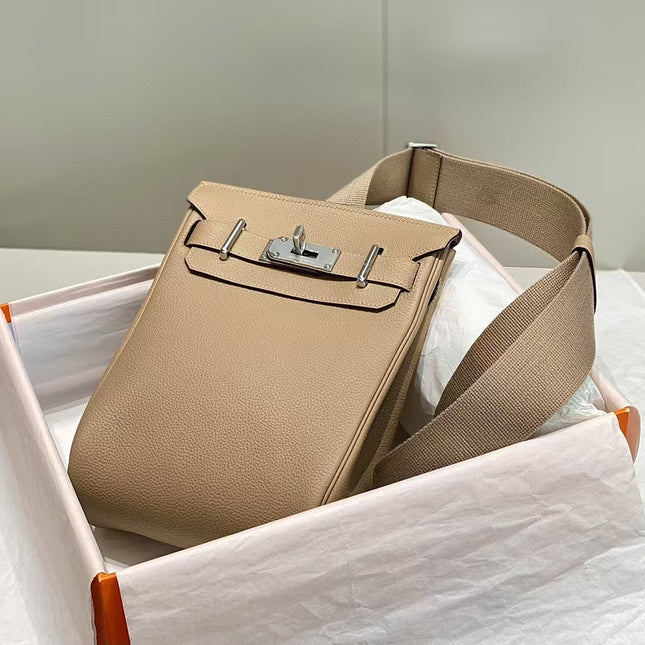 HAC À DOS PM BACKPACK IN LIGHT BROWN TOGO CALFSKIN