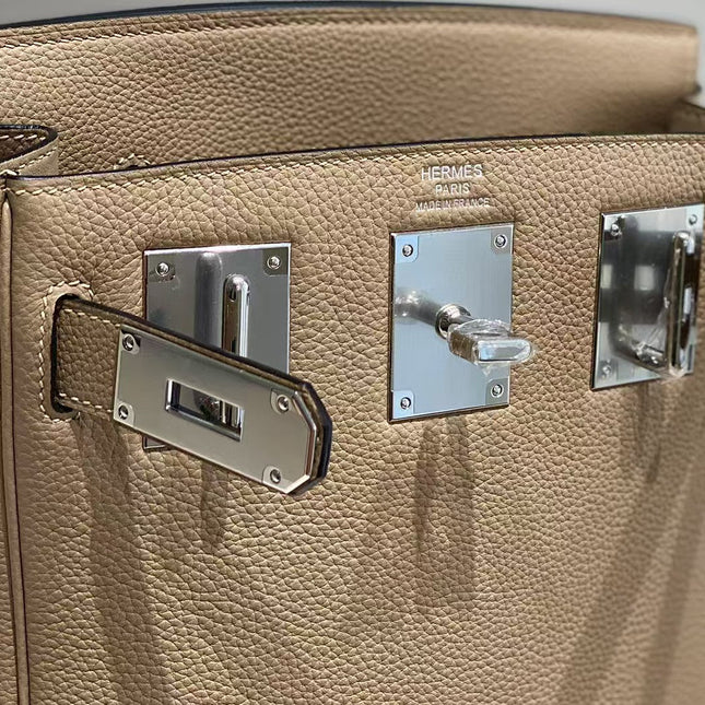 HAC À DOS PM BACKPACK IN LIGHT BROWN TOGO CALFSKIN