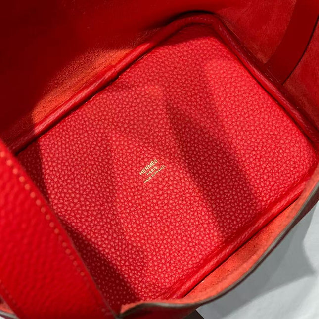 HM PICOTIN LOCK 18 RED CALFSKIN