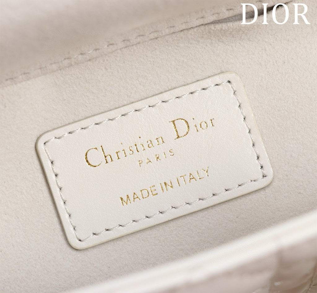 SMALL LADY D-JOY 22 WHITE LAMBSKIN GOLD HARDWARE