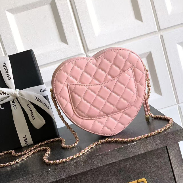 CC HEART QUILTED SHOULDER BAG 19 IN PINK CALFSKIN TP2