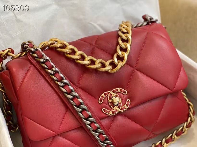 CC19 FLAP BAG 30 IN RED GOATSKIN