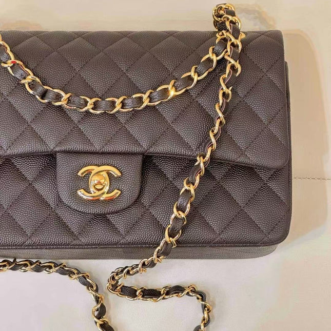 CC CLASSIC FLAP BAG 25 IN CHOCOLATE BROWN CALFSKIN GOLD HARDWARE