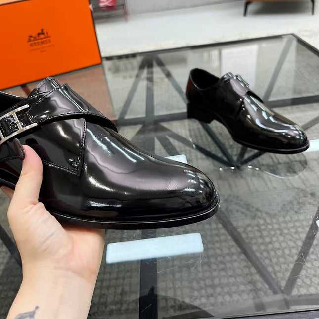 HM MEN LOAFERS IN BLACK CALFSKIN SILVER HARDWARE