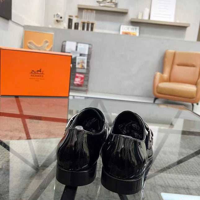 HM MEN LOAFERS IN BLACK CALFSKIN SILVER HARDWARE