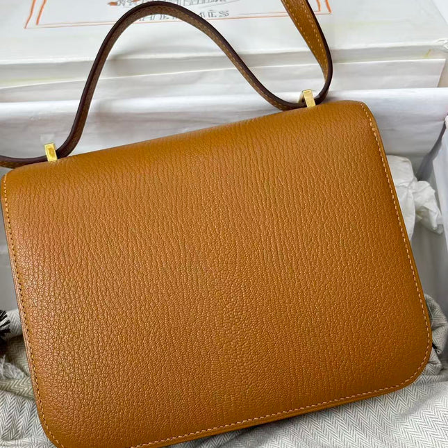 HM CONSTANCE 19CM IN GOLDEN BROWN EPSOM GOLD HARDWARE